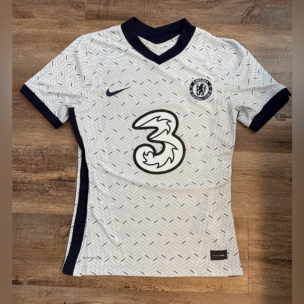 Nike Chelsea Football Club Jersey 3 Women’s Small